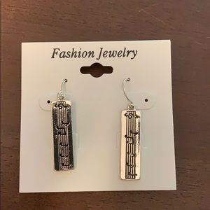 Music Note Earrings, NWT
